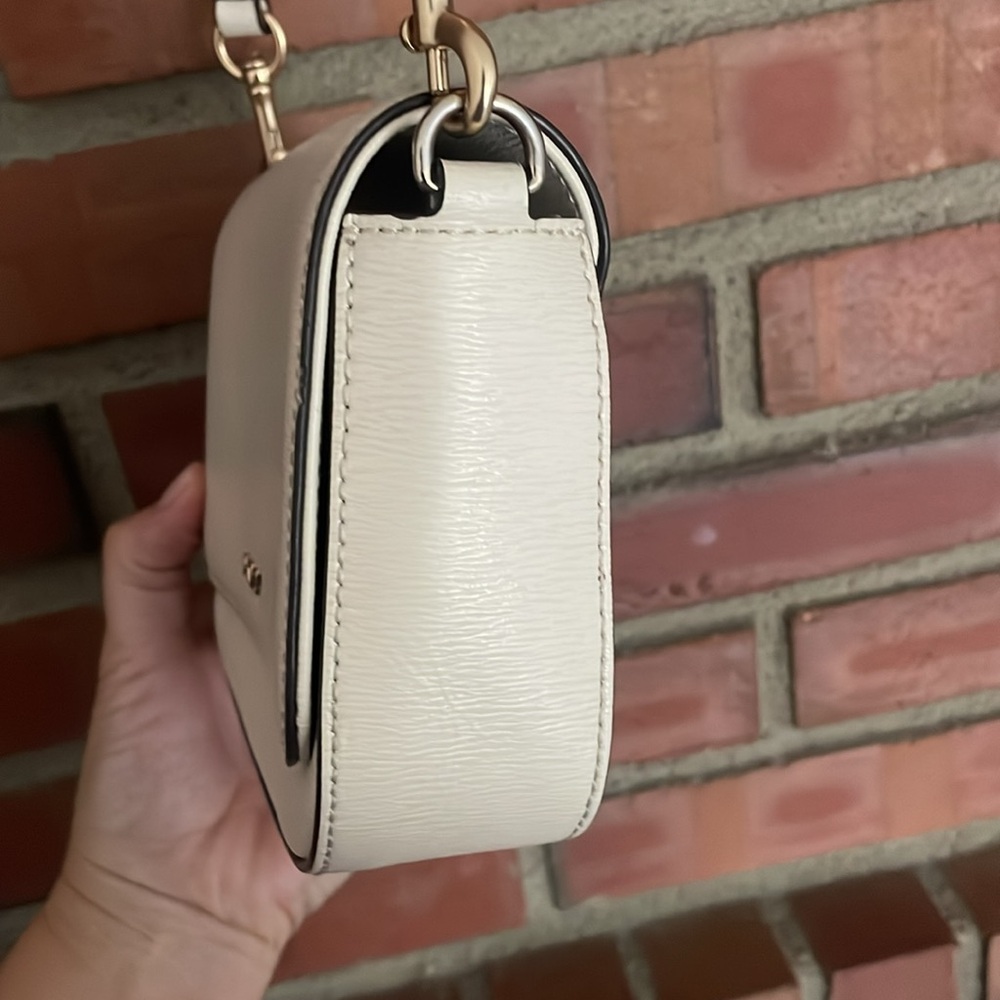 DKNY | Bryant MD Flap Crossbody added my own coach strap white eggshell - Picture 5 of 10